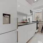 Apartment Coquette 1bdr Calea Victoriei Bucharest