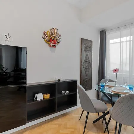 Coquette 1bdr Calea Victoriei Bukareszt